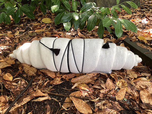 Sarah Bennett: 'swathe' (2025)